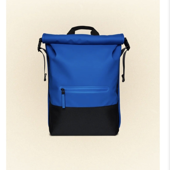 🎁Rains Trail Rolltop Backpack Waves NWT - Picture 5 of 6